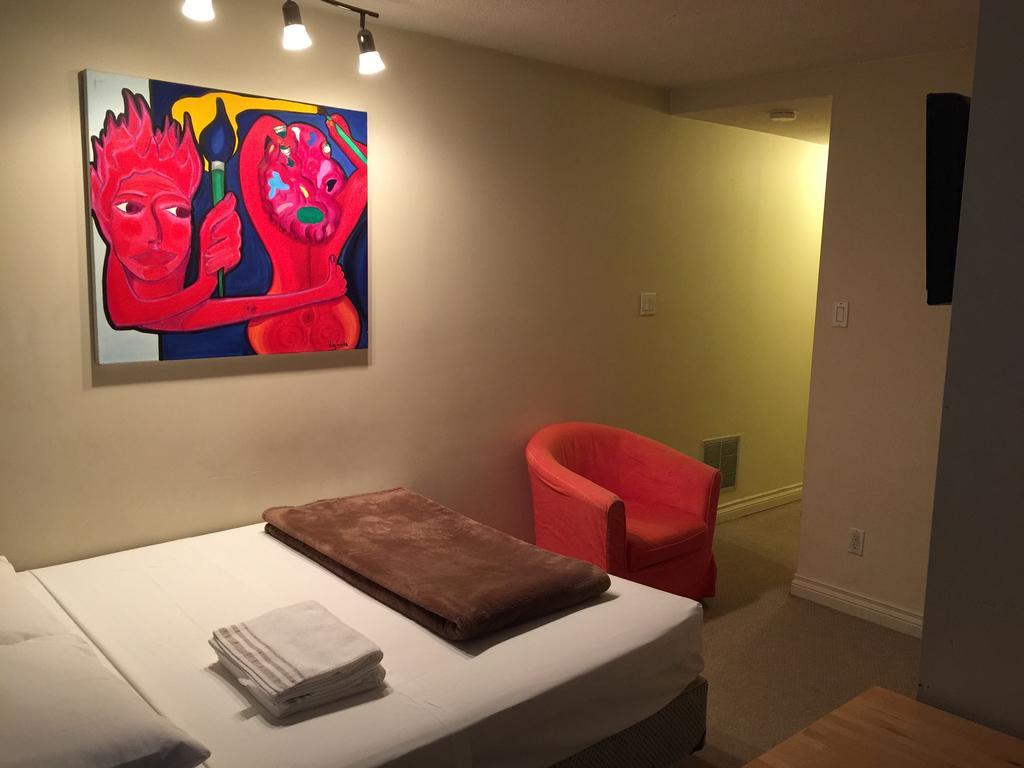 Adas Guesthouse Toronto Bilik gambar